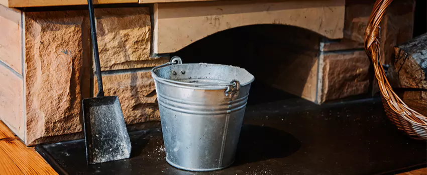 Clean The Fireplace Mantle And Hearth in Southchase, Florida
